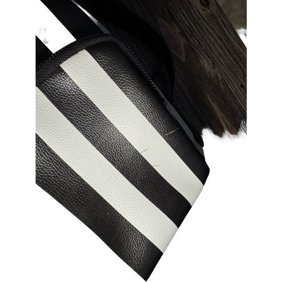 KILLSTAR - Rails Mini Backpack - Picture 9 of 13